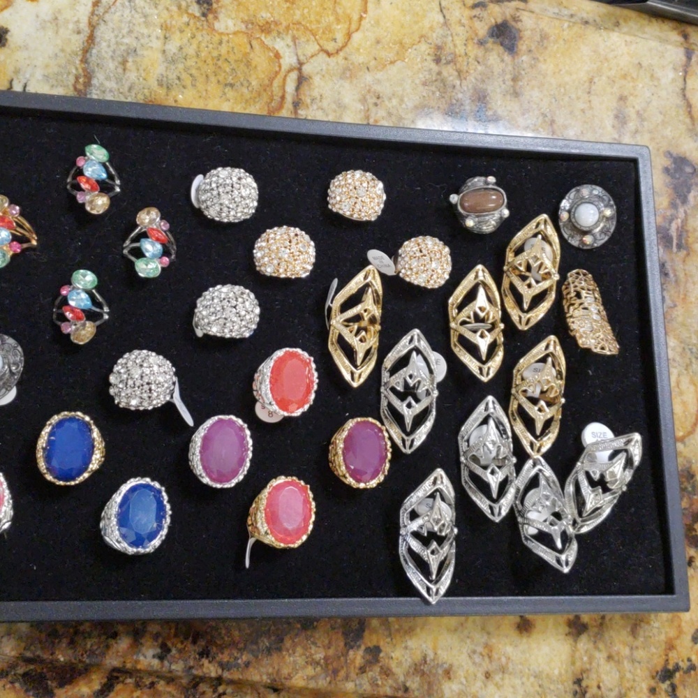 Fashion rings 30 pieces